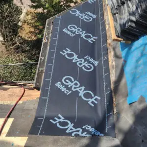 Quality flat roof waterproofing service in Toronto by Right Choice Roofing and Repair using Grace Select ice and water shield.