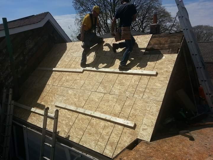 Roofing Workers for Residential