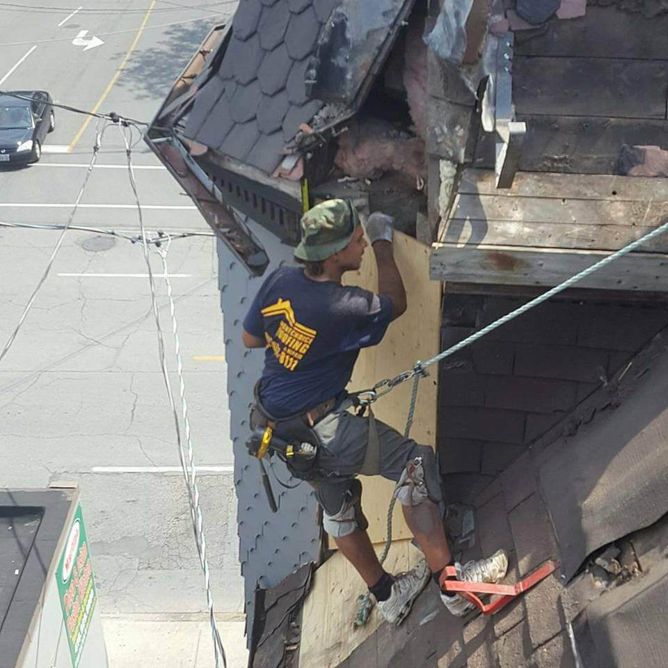Roof repair in GTA